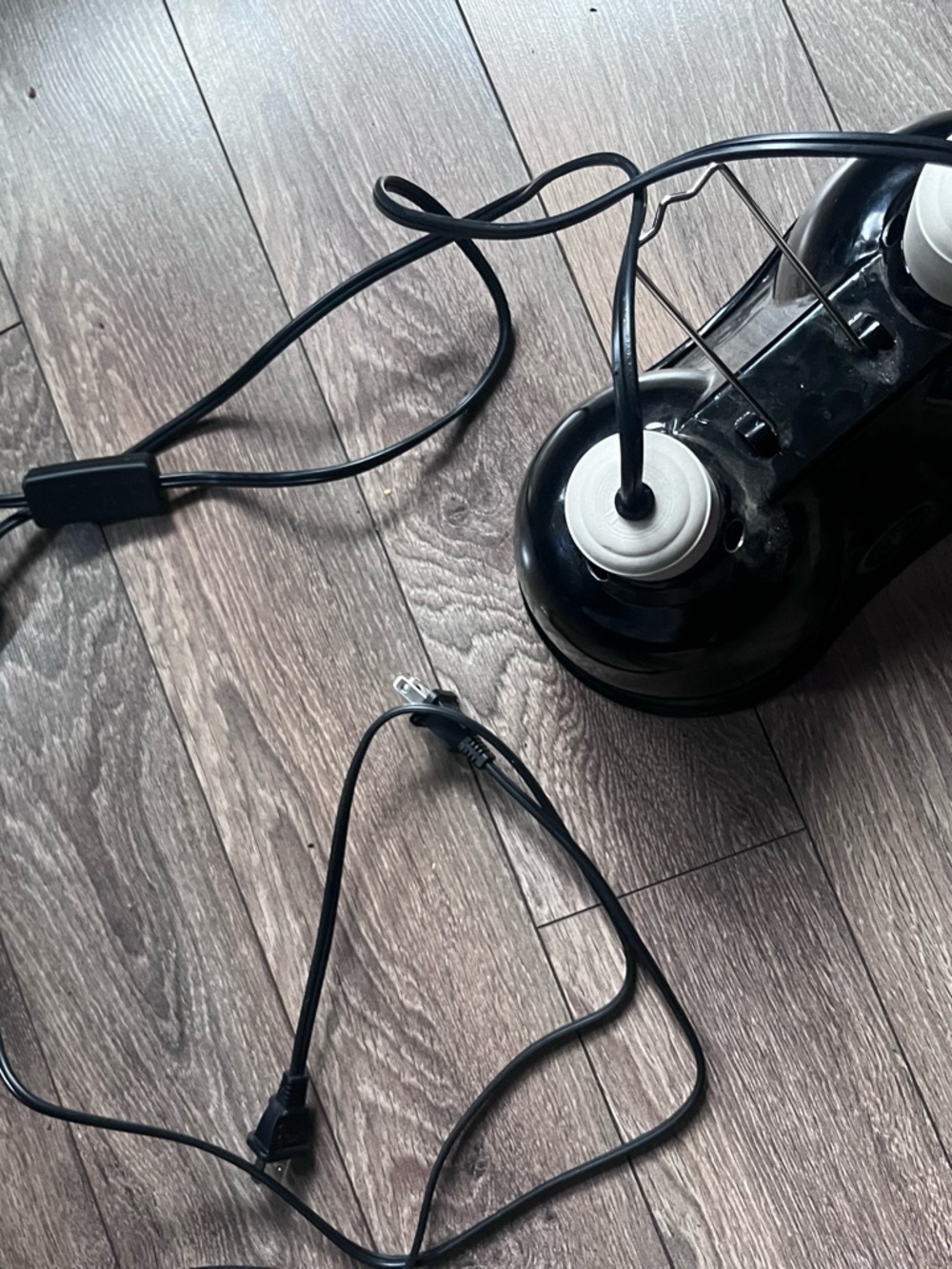 Black Dual-Bulb Lamp Base with Power Cords